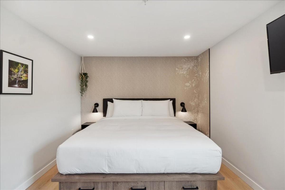 The Oak Hotel 纳尔逊 外观 照片