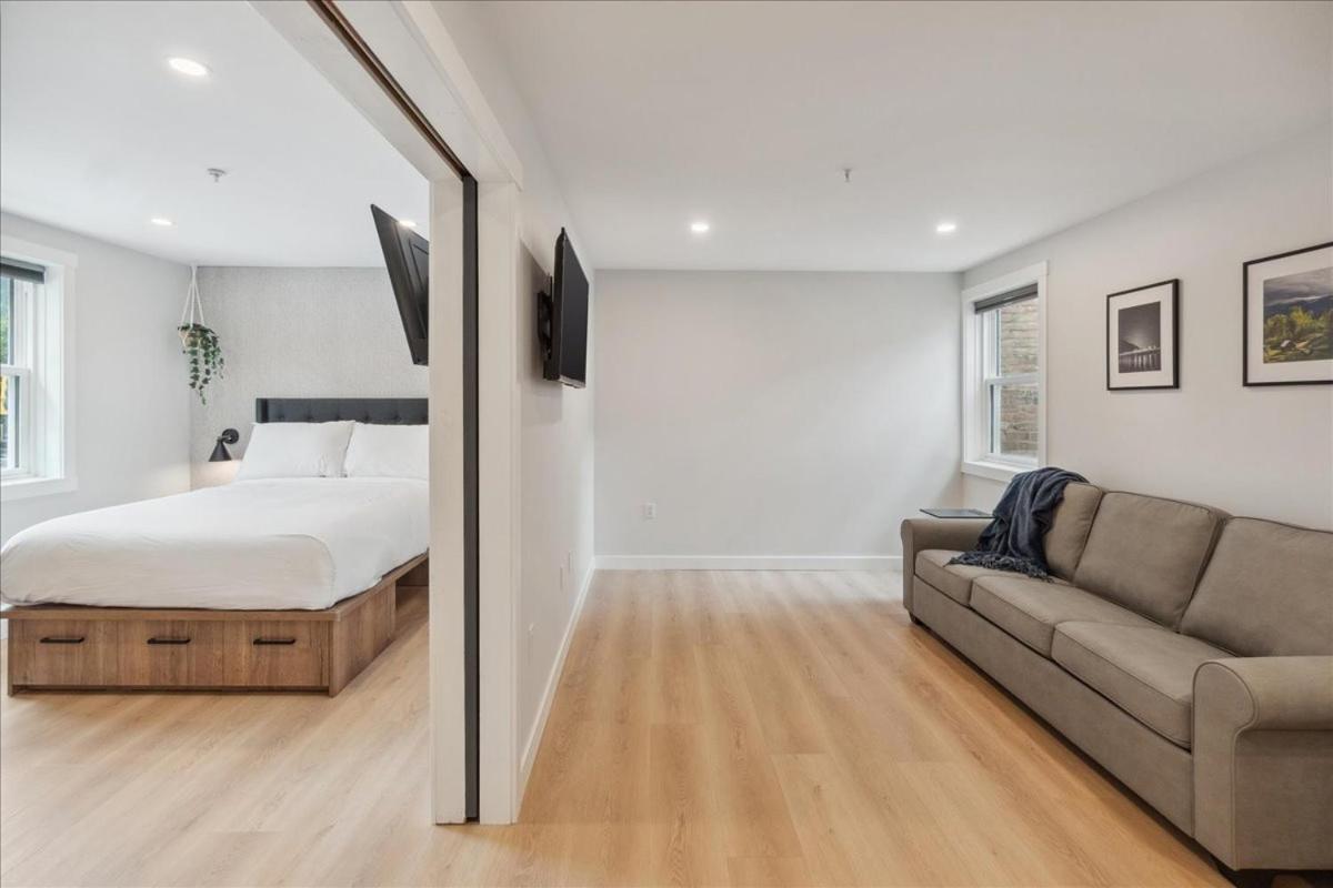 The Oak Hotel 纳尔逊 外观 照片